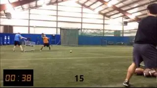 Orthodontist breaks OBJ's record for one handed catches in 1 minute (No Gloves)