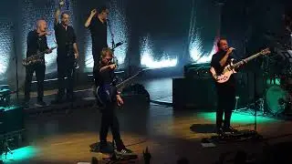 Level 42 - The Chinese Way / Hot Water