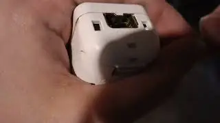 How to attach and remove a Wii Remote Wrist Strap