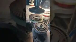 Flexible flap disc machine.Whatsapp/Wechat:008613526708646