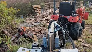 Processing firewood with a 32 ton hyper split #39 #echo #fiskars #briggsstratton
