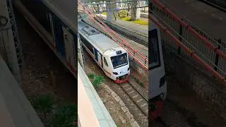 Kereta Basoetta Tiba di Stasiun KA Bandara Manggarai #basoeta #railink #kai #manggarai