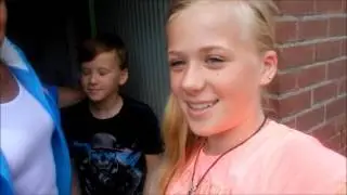 MET MN MOEDER IN EEN BROEK??!! DINJAvNES VLOG #77