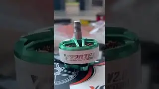 T-MOTOR V2207 V2