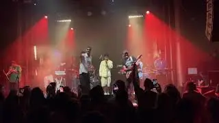 Lessus feat. Mabrezee ,Juli Guliani ,David Palau (World Groove Apolo)