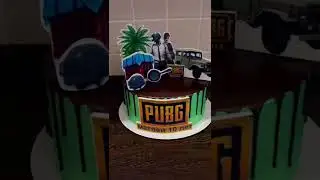 Торт в стиле игры PUBG топперы из мастики и сахарной бумаги внутри торт Прага