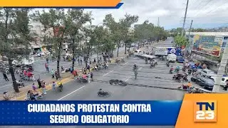 Ciudadanos protestan contra seguro obligatorio