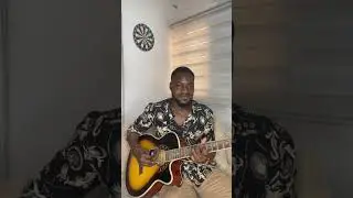SEE THIS WICKED GUITARIST USING CREDIT CARD TO PLAY GUITAR O .  #youtubeislife #subscriber