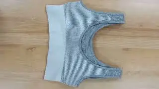 private label sports bra with custom logo