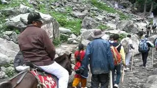 Chayan & Lata (Amarnath Yatra 2011) (Part-I).AVI