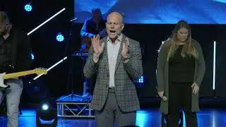 War of the Worlds: The Invisible Conflict Begins | 9:00am Worship