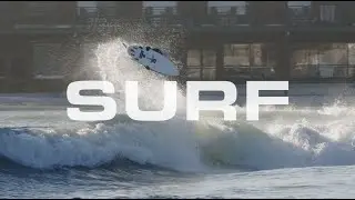 A game of SURF on PerfectSwell&reg;