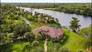 Stunning 5 Bedroom / 4 Bath Riverfront Pool Home in LaBelle on the Caloosahatchee River!