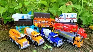 Mainan Ekskavator, Truk Molen, Forklift, Bus Telolet, Ambulance, Mobil Polisi, Truk Oleng, Anomali