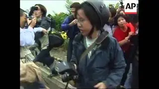 MACAU/HONG KONG: FALUN GONG CLASH WITH POLICE (V)