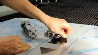 Foil slitting tool