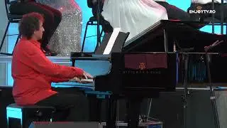 Horia Mihail - Chi Mai (Ennio Morricone) - Concertul de Anul Nou de la Sibiu 31.12.2021