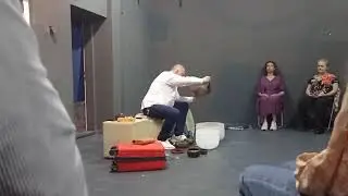 Concert cu boluri de cristal, boluri tibetane și alte instrumente