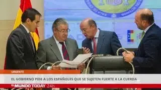 El Gobierno pide a los españoles que se sujeten a 