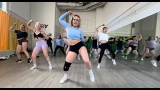 Female Dancehall 2 Annan kanssa Viballa