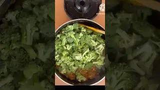 Broccoli curry in 7 minutes #homefood #fiber #vitamins
