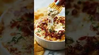 Dip Cr&eacute;meux au Poulet & Bacon au Four #cookies #food #bonnecuisine #cooking #recettefacile #recipe