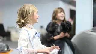 BTS clip of the Vampire Kids shoot with Renee Robyn