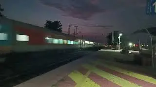 🔥Powerful Rajdhani Express🇮🇳 Honking Sound with 120kmhr Skipping Station✨