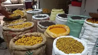 Khari Baoli Asia's largest spice market, Chawri bazar, Delhi, India 