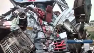 2 trucks accidant at morbi