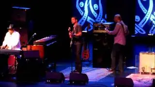 tedeschi trucks - space captain