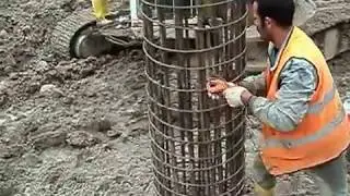 Forekazık donatı yerleştirilmesi