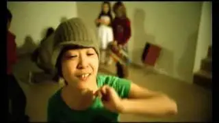 Aquarium video clip Tim & Puma Mimi