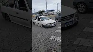 Baixo com for&ccedil;a 📽😍🇧🇷 #ontheroadbr_🇧🇷 #vw #saveiro #carrobaixo #rebaixados #automobile #car