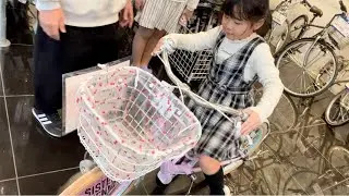 いろちゃんが自転車を買いに行くよ！