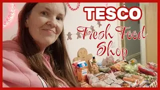 Готовлю дом к Санте 🎅 и покупаю праздничные свежие продукты в Tesco 🥕🥔🧅🥞🥓