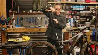 How to fix play in Tellis Adjustable Dropper Post.