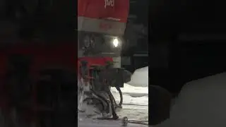 Ласточка и тепловоз. Автосцепки СА-3 и Шарфенберга
