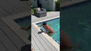 Tarde en la piscina 🔥 #bromance #edit #funny #gay  #hunk #gaycontent #fyp