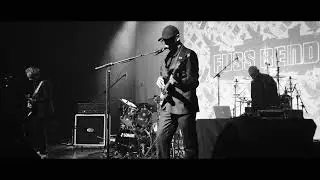 FUSS BENDER  /  GIVE IT UP - Live @ The MUSIC MUSKETEERS