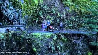 Hiking in Oregon - Wahkeena Falls Trail by Multnomah Falls