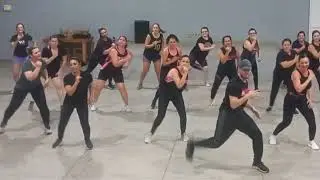 HITMAKER - AQUECIMENTO DA HITMAKER (coreografia)[Ritmos]Dance Mania