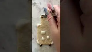 Plain to Perfect 😍 #asmrvideos #oddlysatisfying #sugarcookies #cookiedecorating #cookies