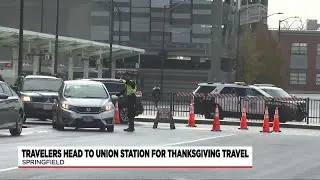 Travelers flock to Union Station for thanksgiving travel