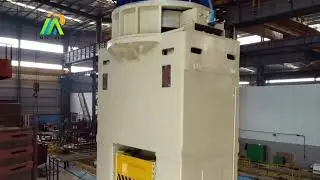 Electric screw press of factory #shandongmingrenheavymachinery #madeinchina #pressmachine 