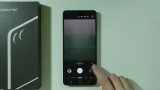 Samsung Galaxy Z Flip 7 & 7 FE: How to Open Camera Settings