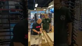 RVA Katana распаковывает Thaitsuki и антикварный Nihonto