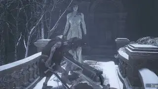 Lady Dimitrescu Casually Kills 2 Zombies - Resident Evil 8​​​​​​​​