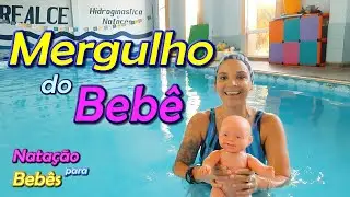Mergulho do Bebê nas Aulas de Natação para Bebês