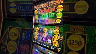 this Dragon Cash bonus gave us a CRAZY JACKPOT! #slots #casino #gambling #lasvegas
